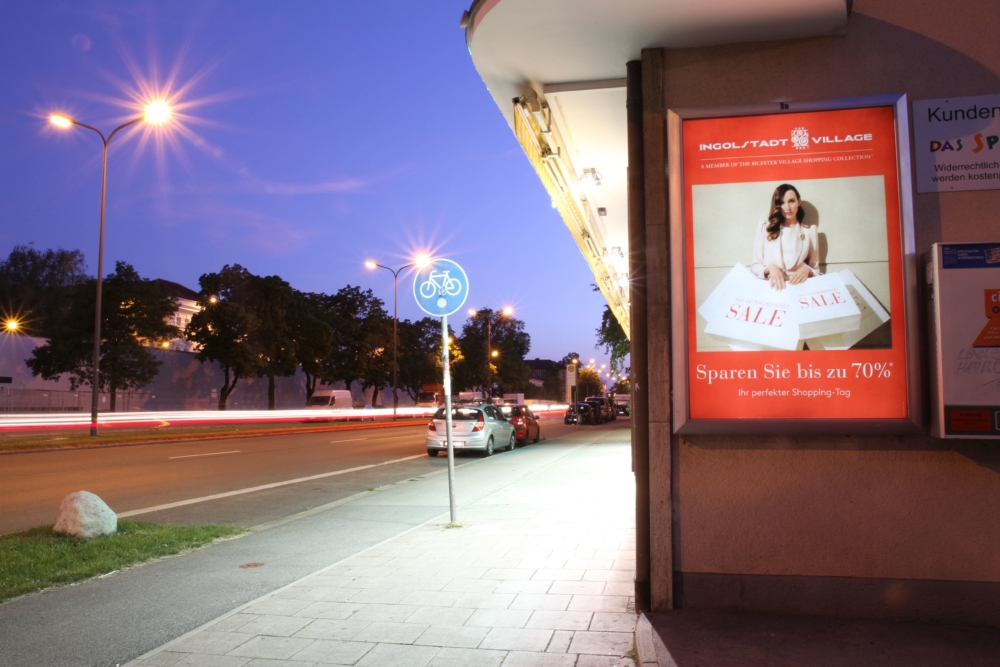 Außenwerbung in München im City Light Format - Stadelheimer Str.frasdorfer Str. 20 - City Light Poster