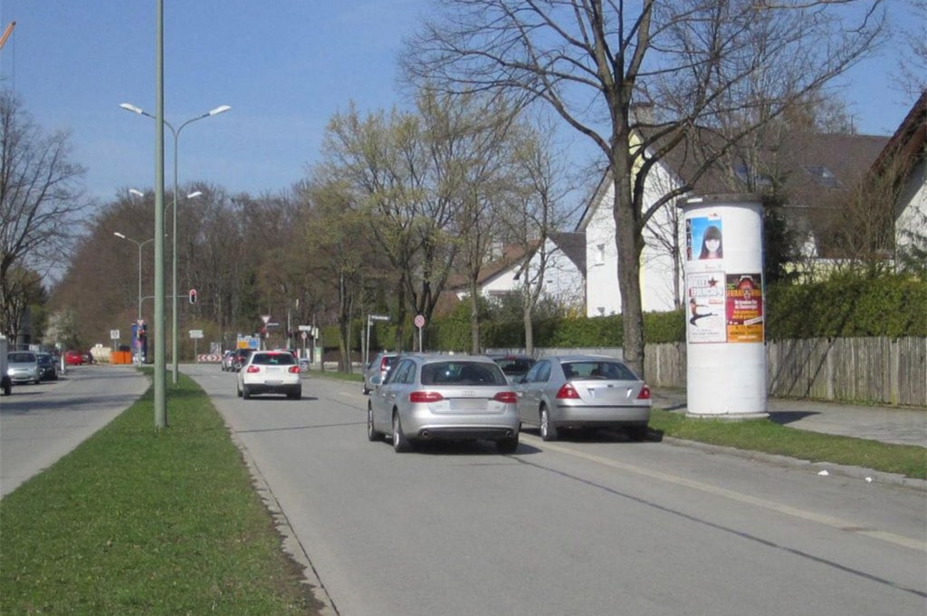 Aussenwerbung in München - Silberdistelstr. Ganzsäule